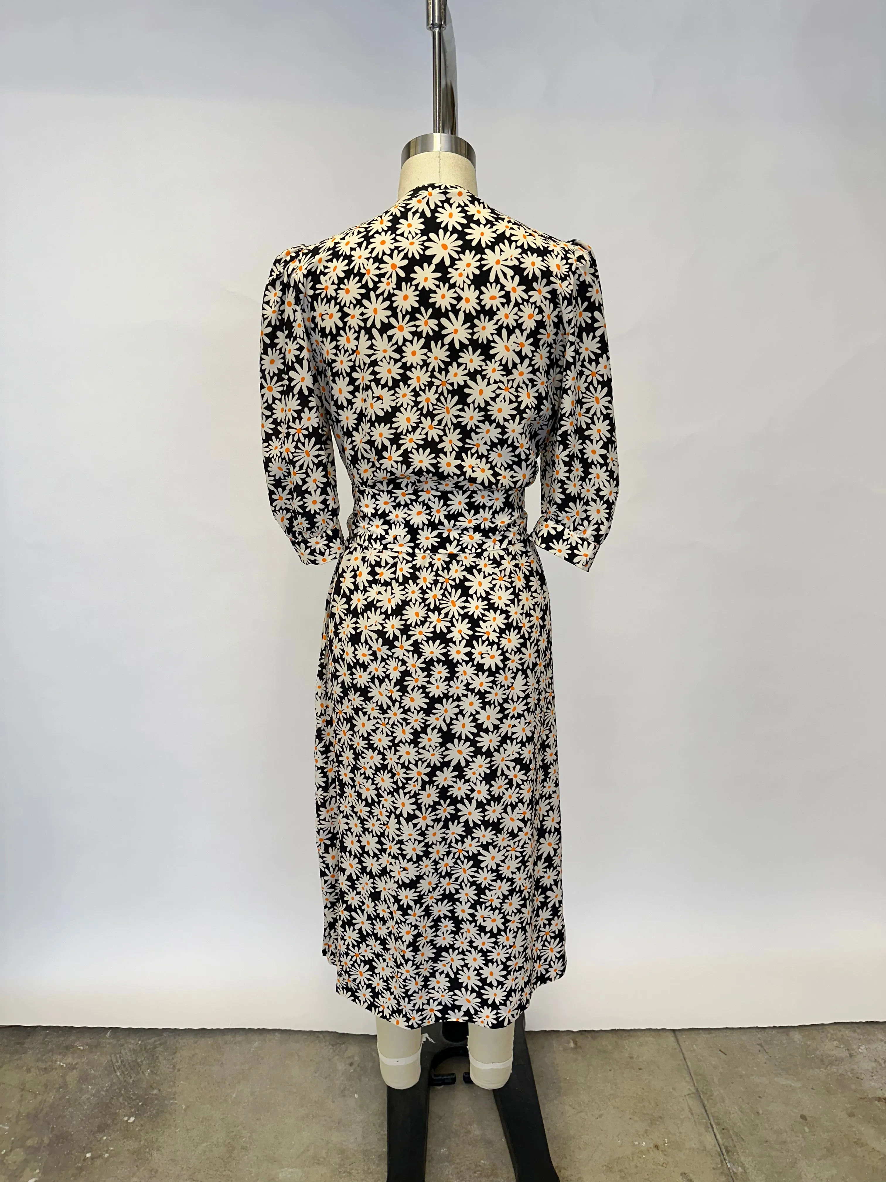 1970s Guy Laroche Daisy Wrap Dress