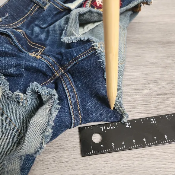 Abercrombie and Fitch Dark Blue Shorts Size 26 Y2K Distressed Frayed Patch Logo