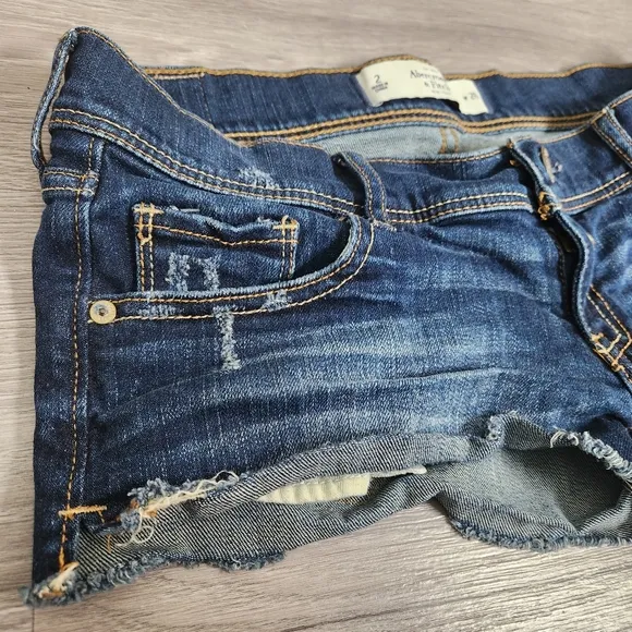 Abercrombie and Fitch Dark Blue Shorts Size 26 Y2K Distressed Frayed Patch Logo
