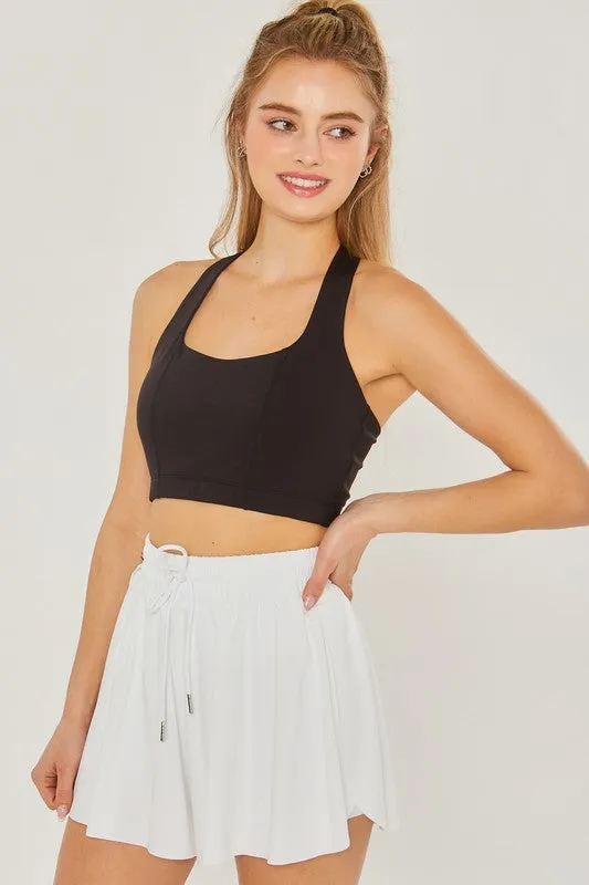 ACTIVEWEAR CROP HALTER BACK DETAIL