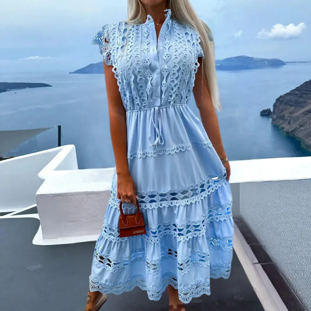 Antonina - Luxurious long lace dress with stylish details