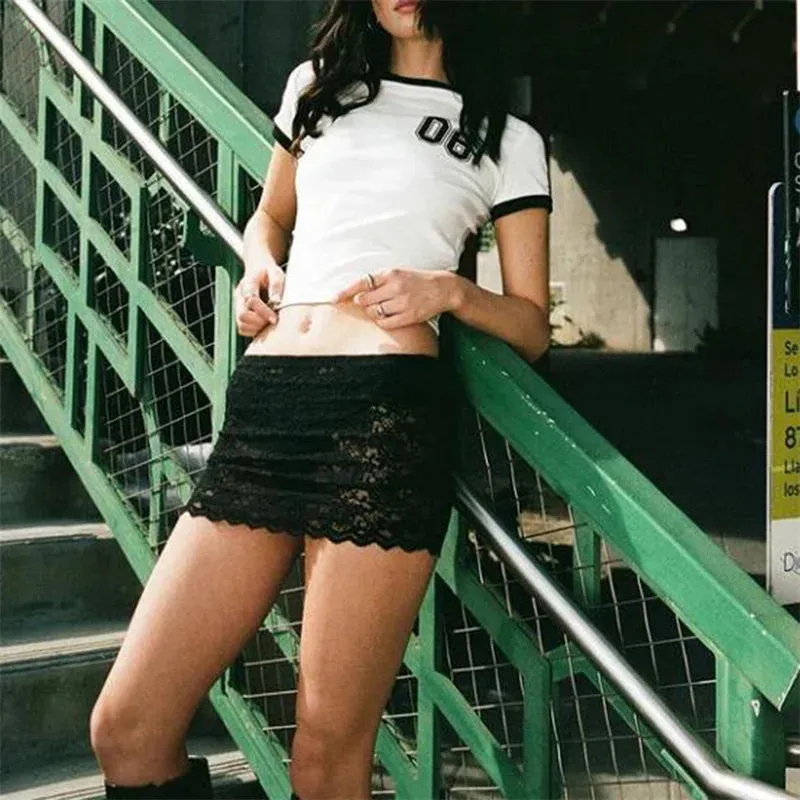 Black Fashion Lace Mini Skirt