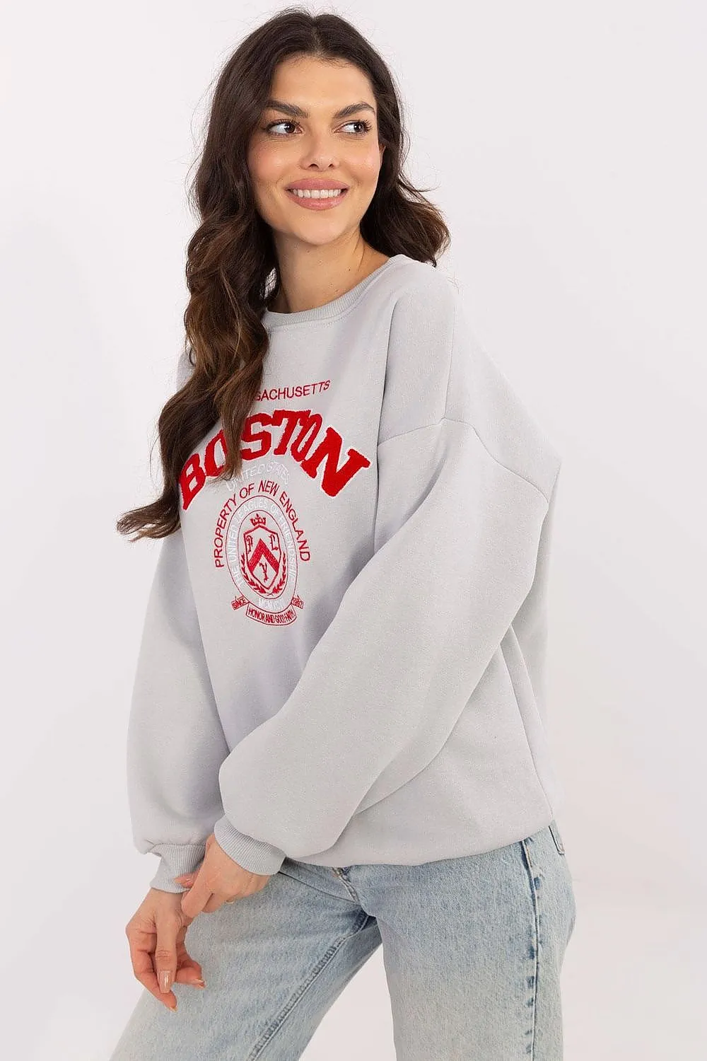 Cozy & Stylish Boston Sweatshirt – Cozy, Stylish & Perfect for Everyday Wear