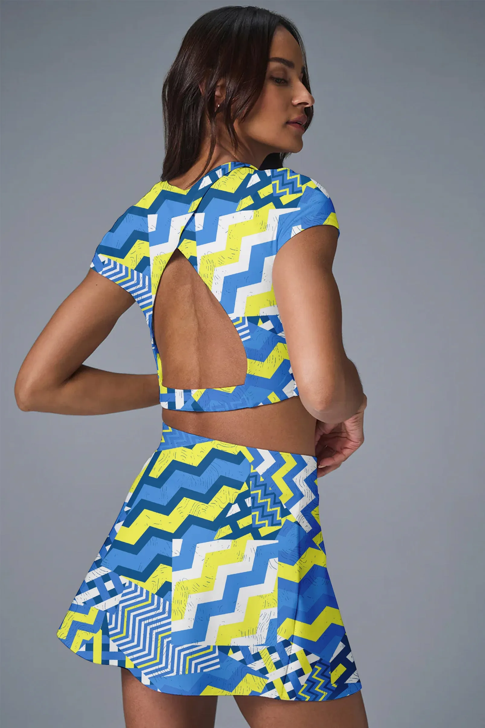 Electric Steps Set – Women’s Zigzag Graphic Athletic Skirt & Crop Top