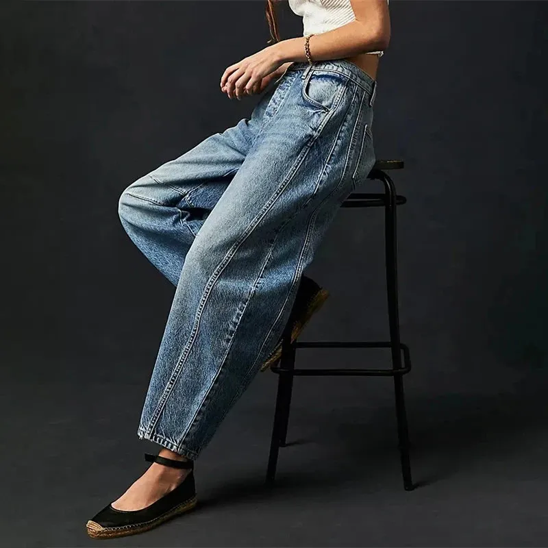 Eva Mid Rise Barrel Jean