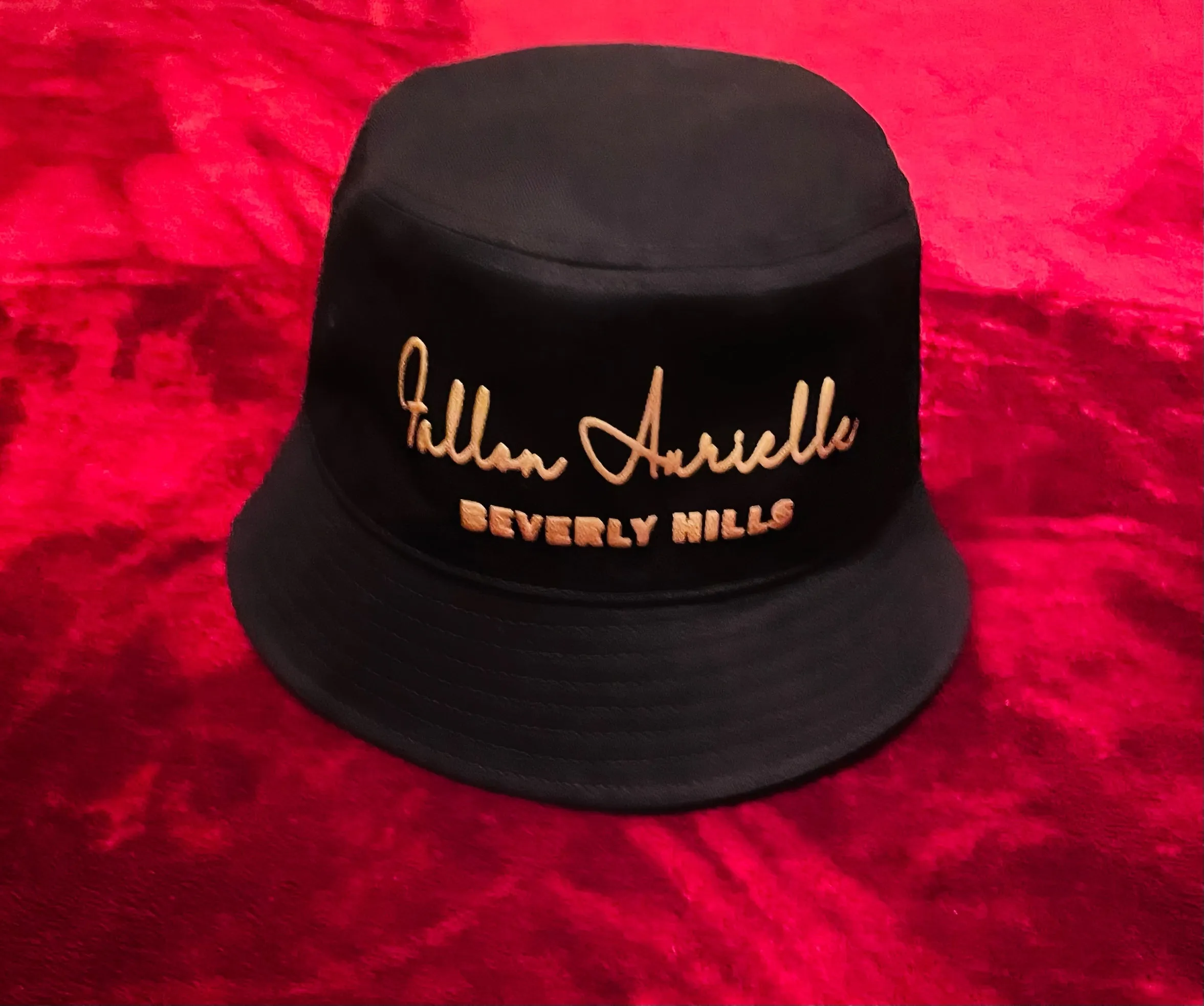 Fallon Aurielle Unisex Signature Beverly Hills Rep Yo Set T-Shirt (Black & Gold)