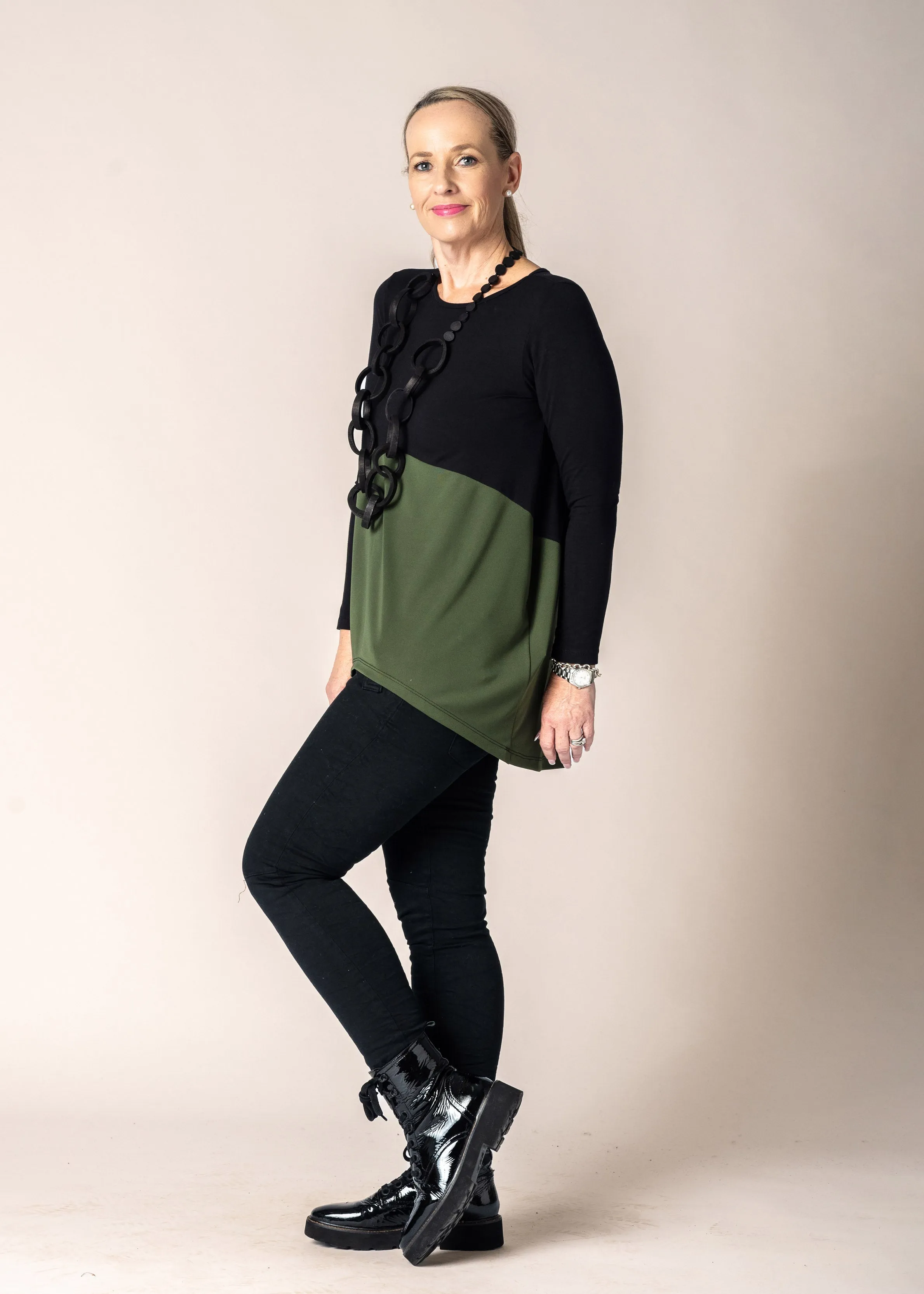 Gillian Top in Khaki
