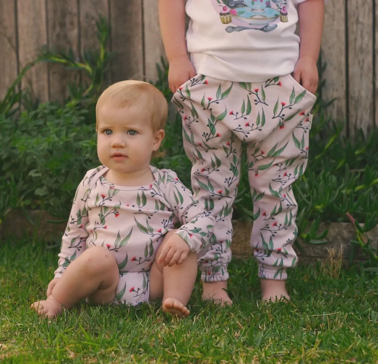 Gum Blossoms | Organic Cotton Harem Pants | Size 000 - 7 years