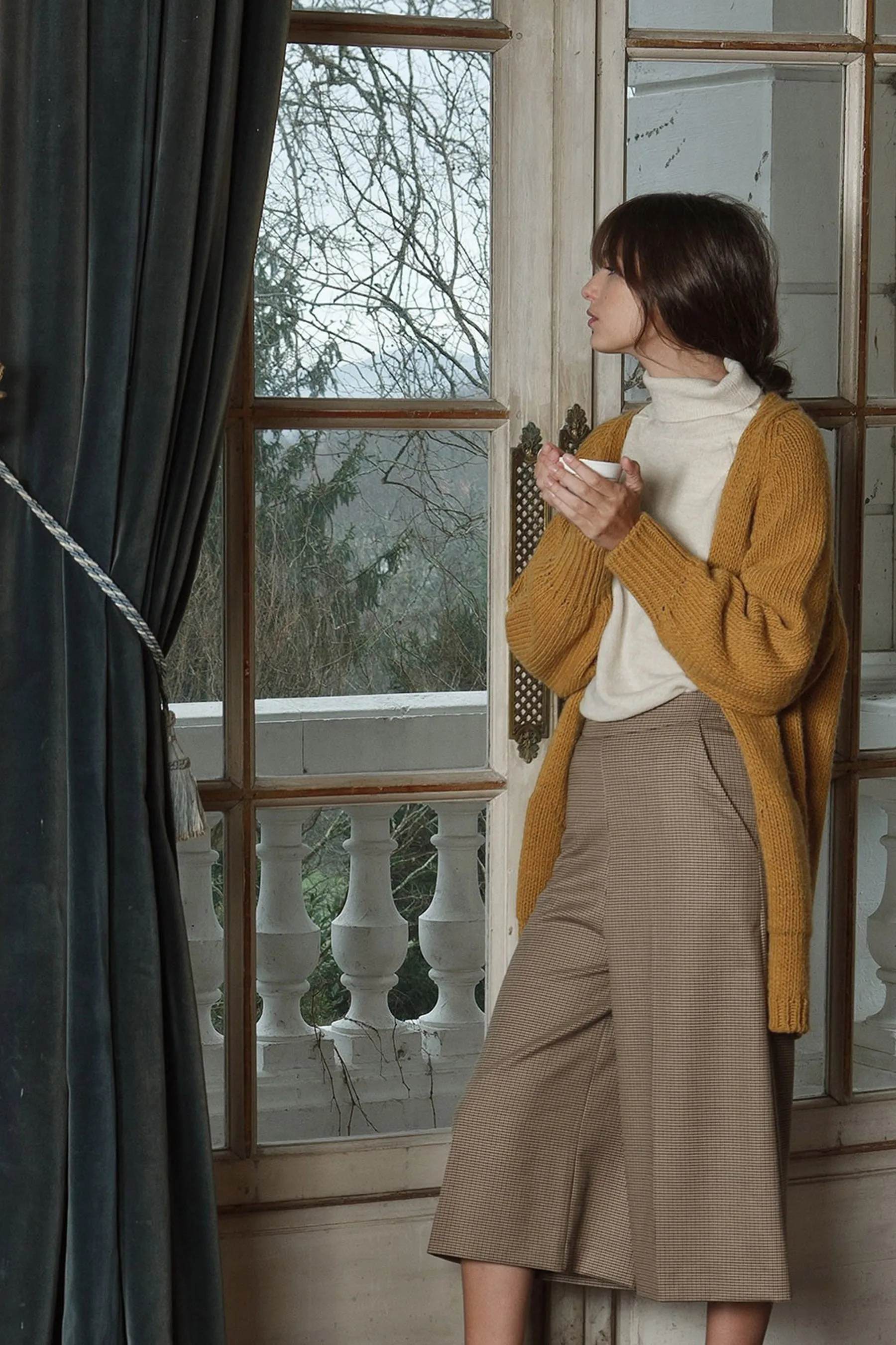 Indi & Cold Ana Chunky Knit Open Jacket (Mustard)