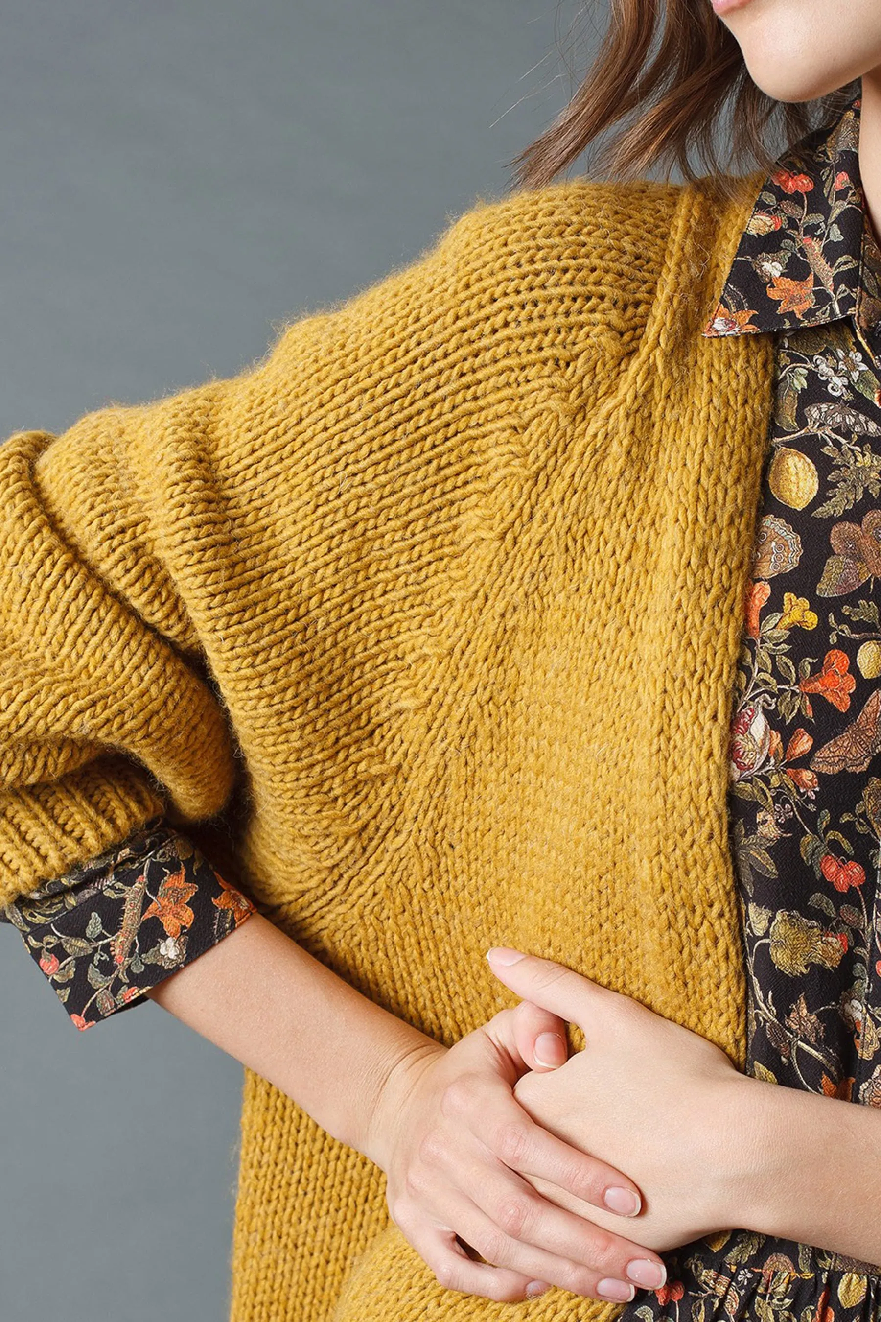 Indi & Cold Ana Chunky Knit Open Jacket (Mustard)