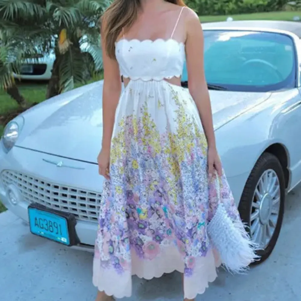 Isabella - Modern Halter Dress with Floral Pattern and A-line
