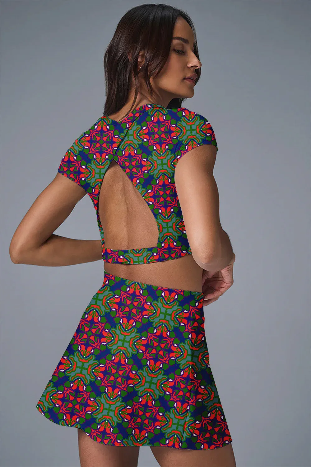 Kaleido Kinetics Set – Bold Geometric Activewear for Tennis, Pickleball & More