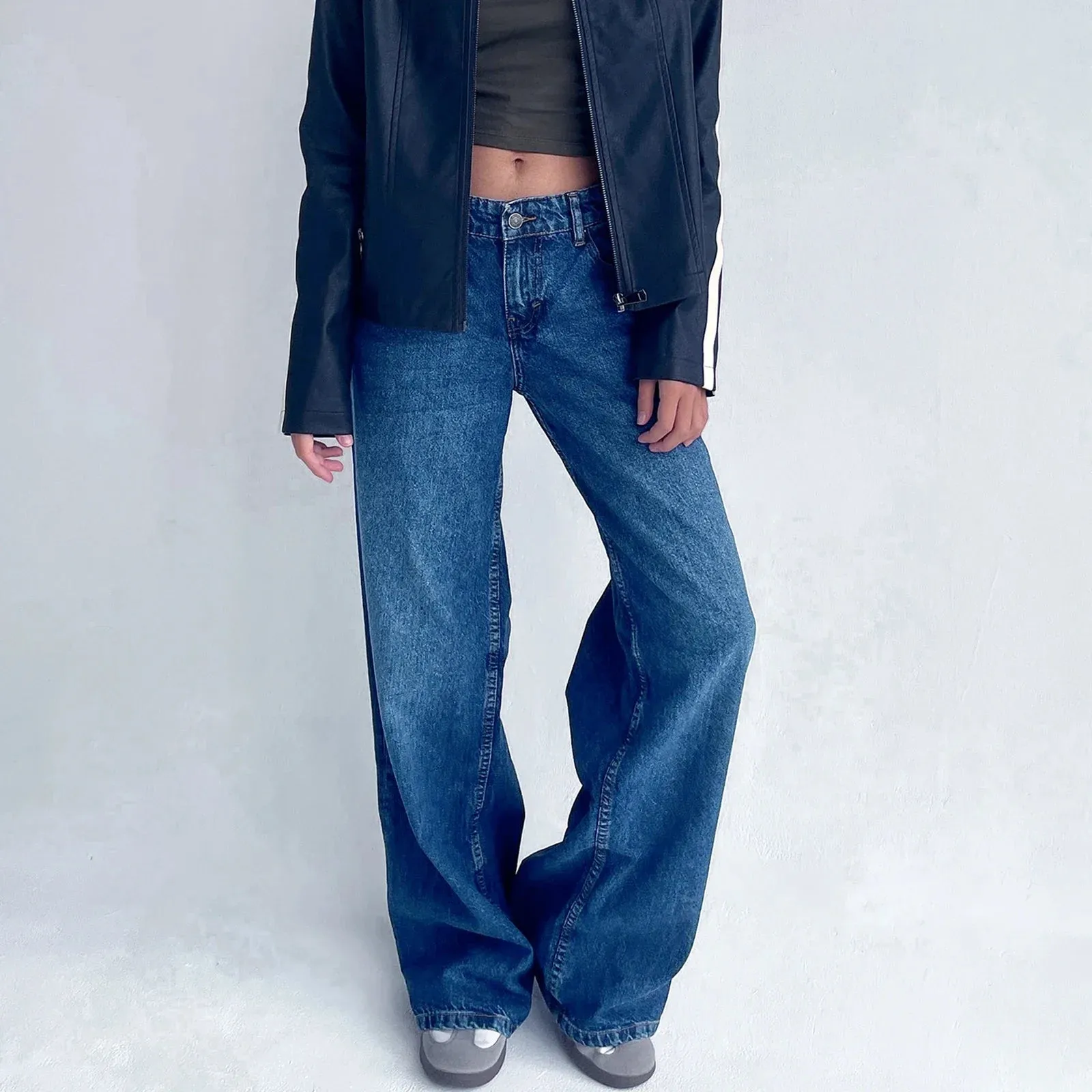 Low Waisted Multiple Pockets Pants