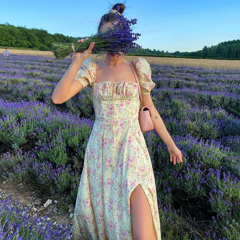 Maritza® | Vintage dress with lacing
