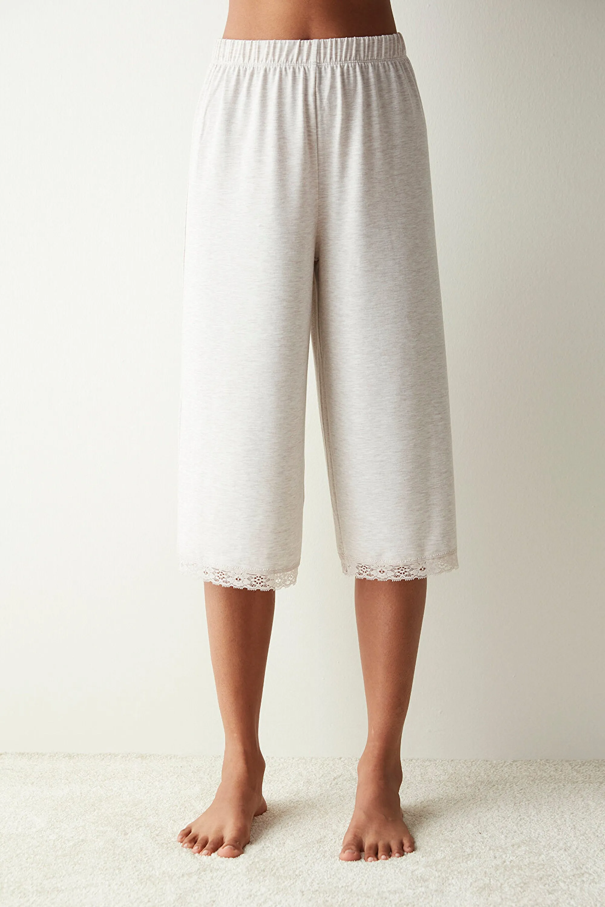 Maye Solid Beige Capri Pajama Bottoms