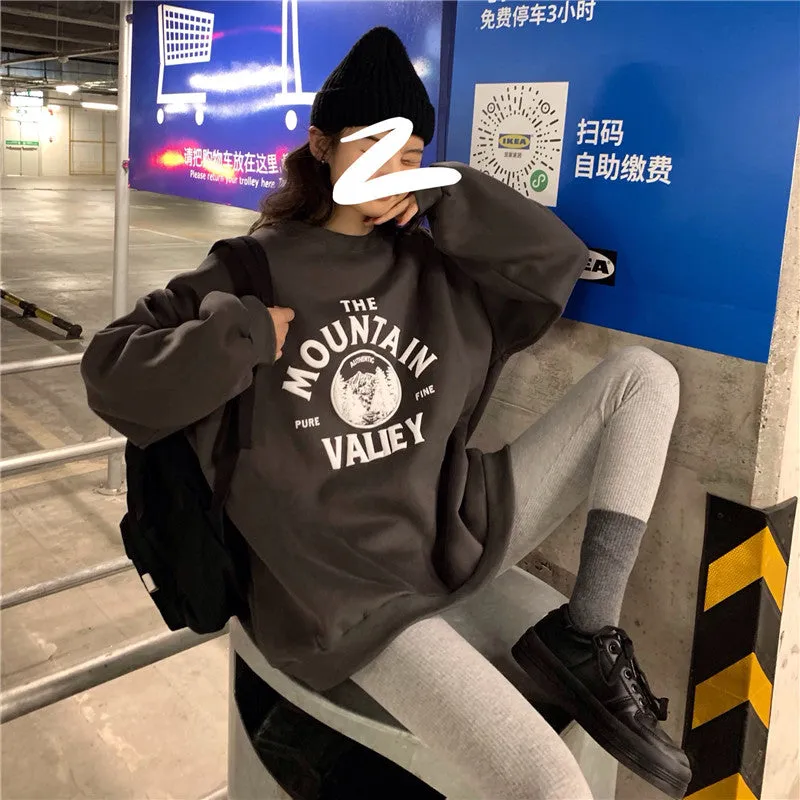 “MOUNTAIN WALIEY” ROUND NECK SWEATSHIRT W102509