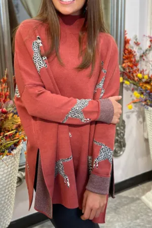 Myra – Women's Longsleeve Top with Leopard Print