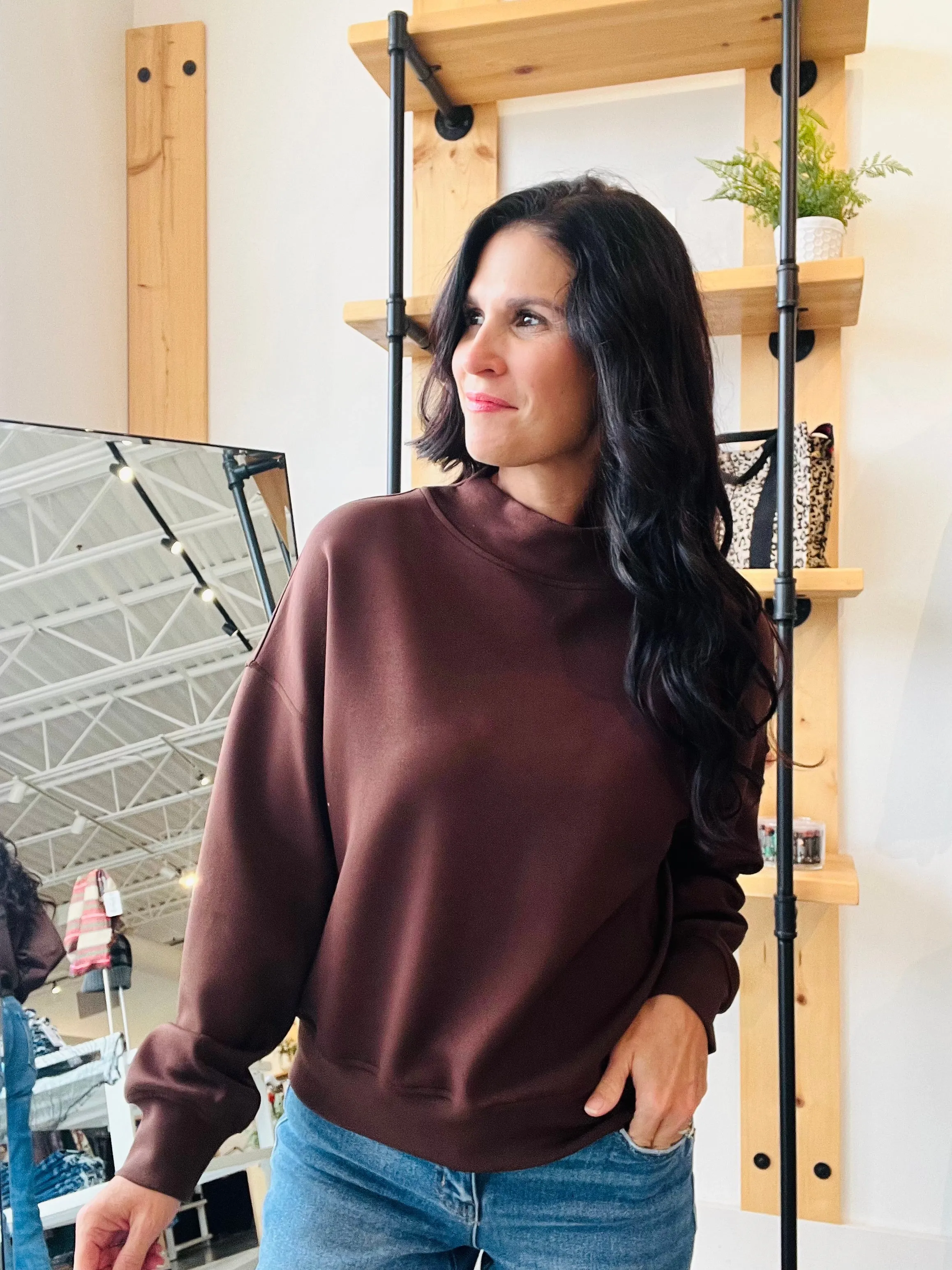 Notched Mock Neck Scuba Pullover in Espresso