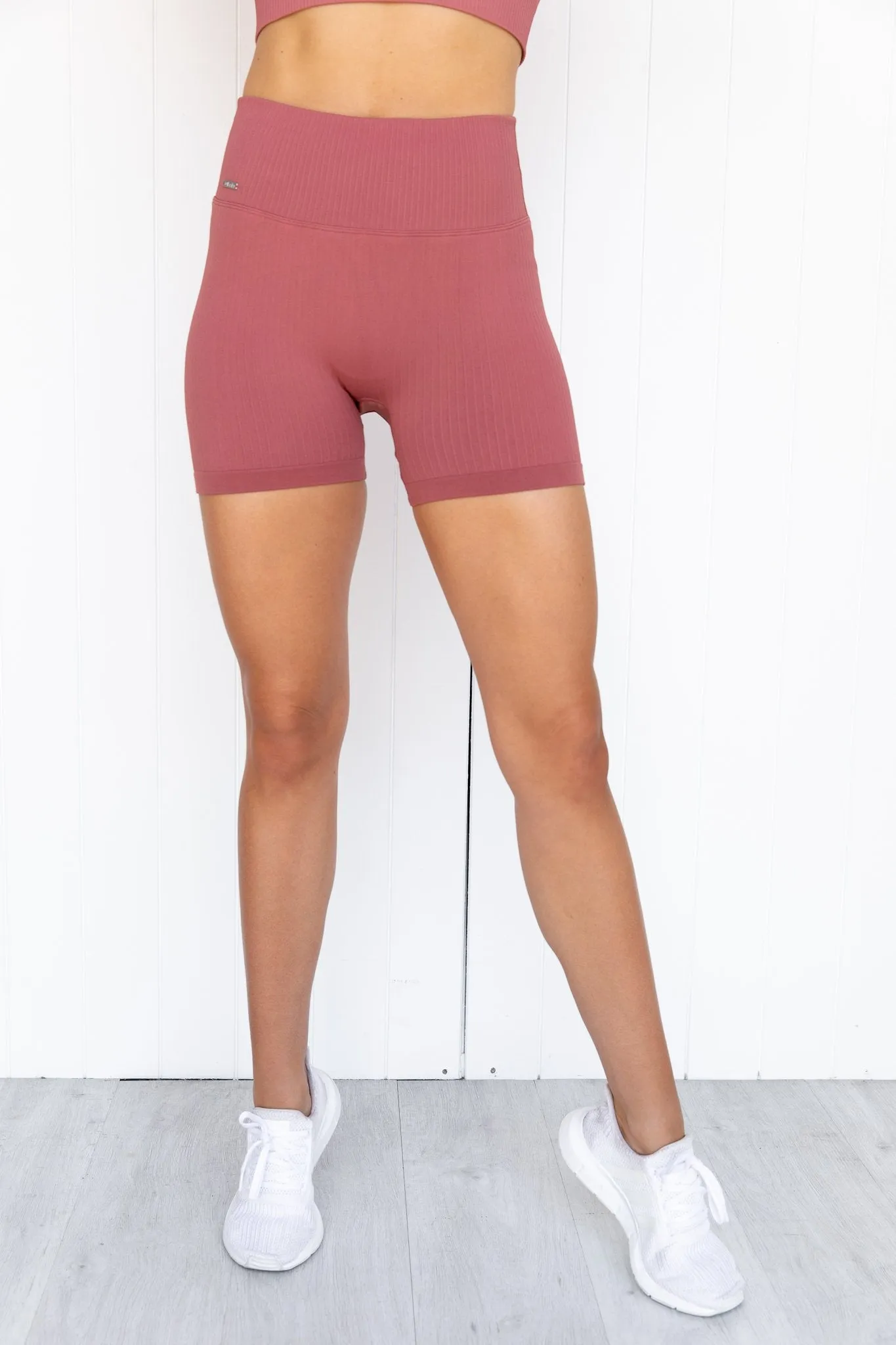Pink Beat Ribbed Seamless Midi Biker Short