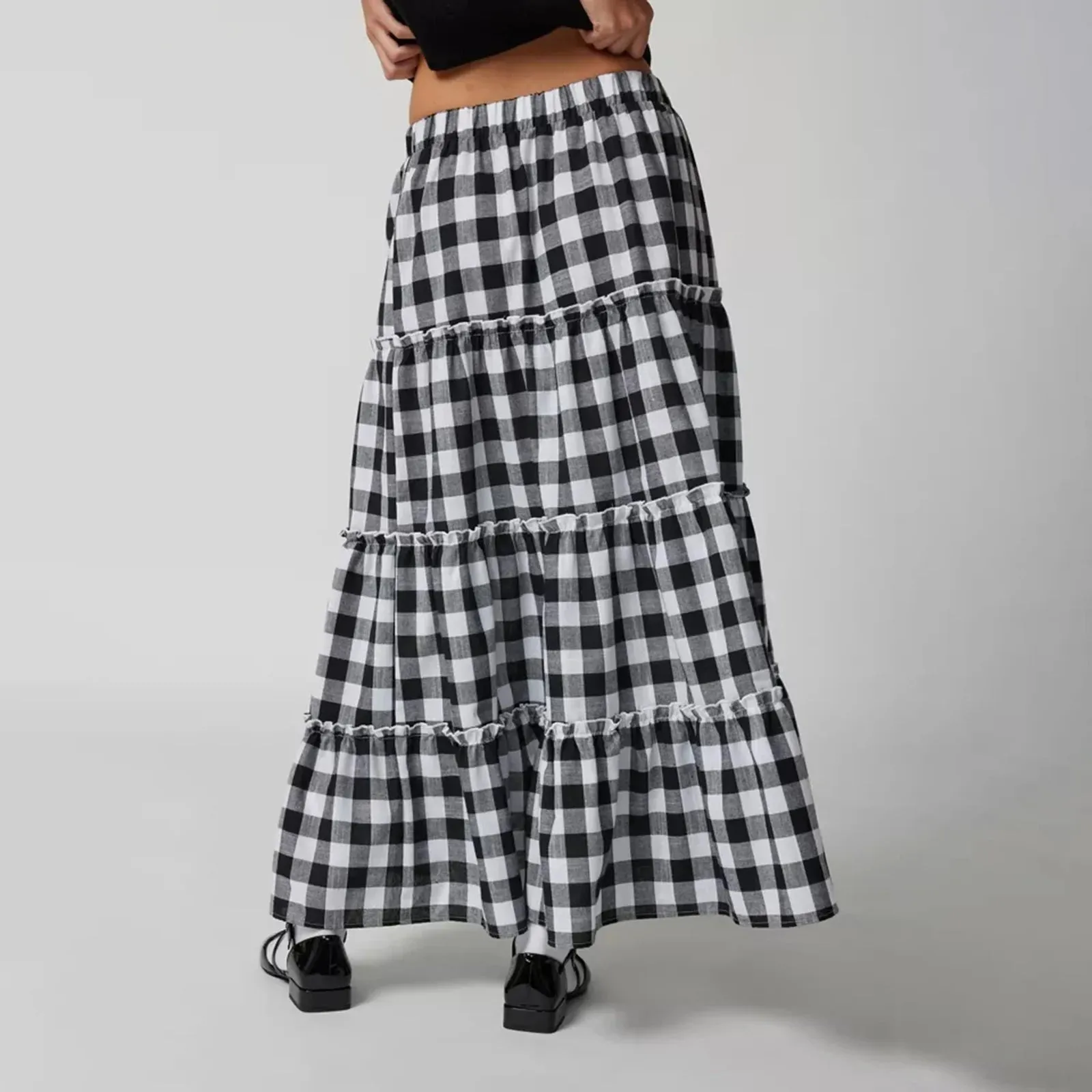 Plaid Pattern Tiered Maxi Skirt