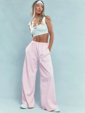 Pleat Stitch Wide-Leg Sweatpants – Trendy & Comfortable Fit