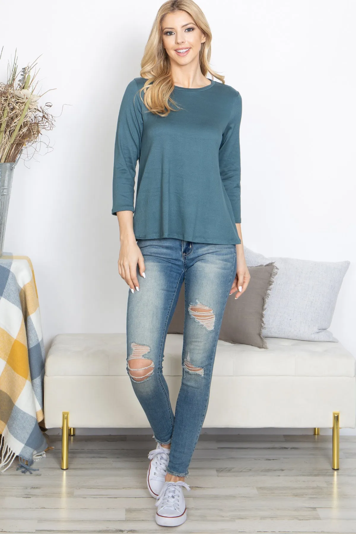 Quarter Sleeve Round Neck Top