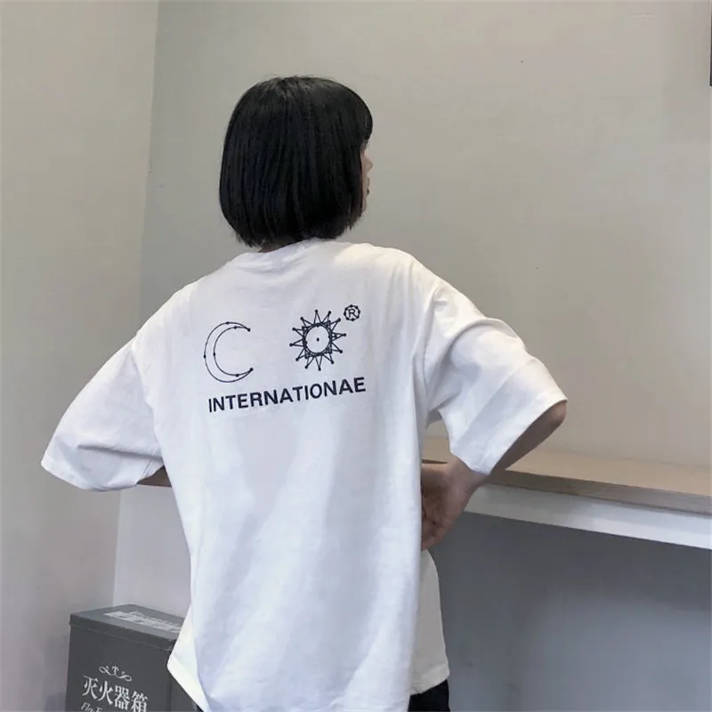 "BLACK WHITE SUN MOON PRINT" T-SHIRT D052202