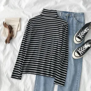 "BLACK/WHITE/GRAY STRIPED" LONG-SLEEVED TOP K112215