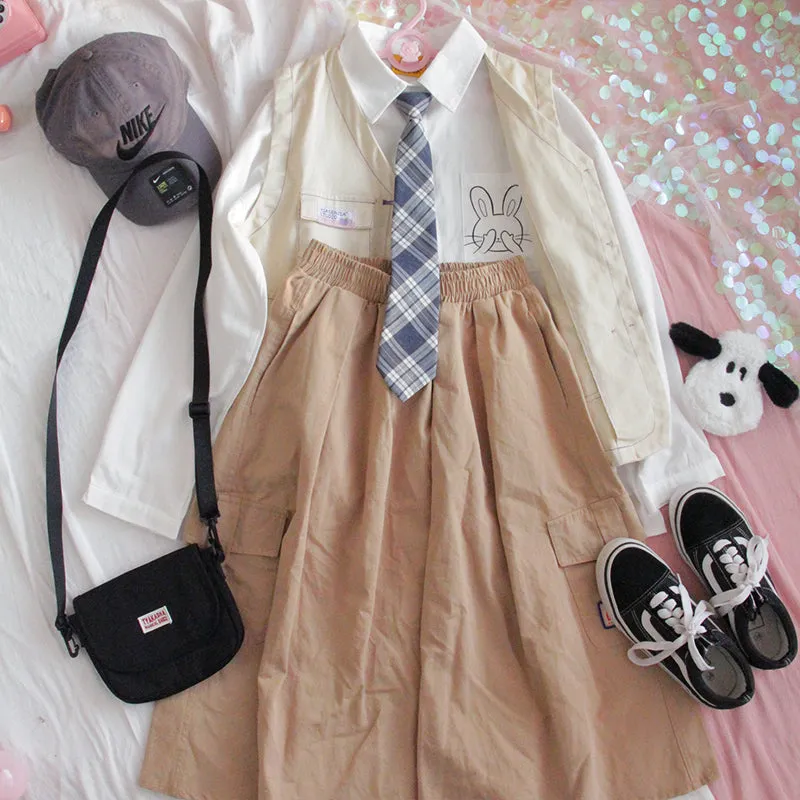 "CUTE RABBIT HIDE AND SEEK" WHITE SHIRT WITH TIE S032505