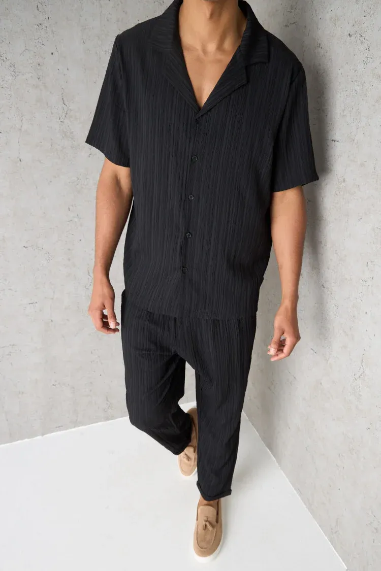 Riguel – Stylish Men's Textured Set