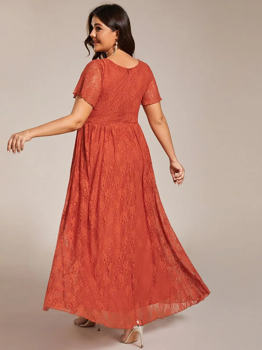 Robe de soirée en dentelle plissée à manches courtes et col en V Grande taille