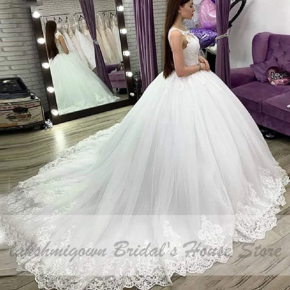 Roycebridal White Bridal Ball Gown Wedding Dress Vintage Lace Appliques