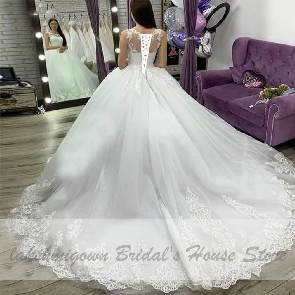 Roycebridal White Bridal Ball Gown Wedding Dress Vintage Lace Appliques