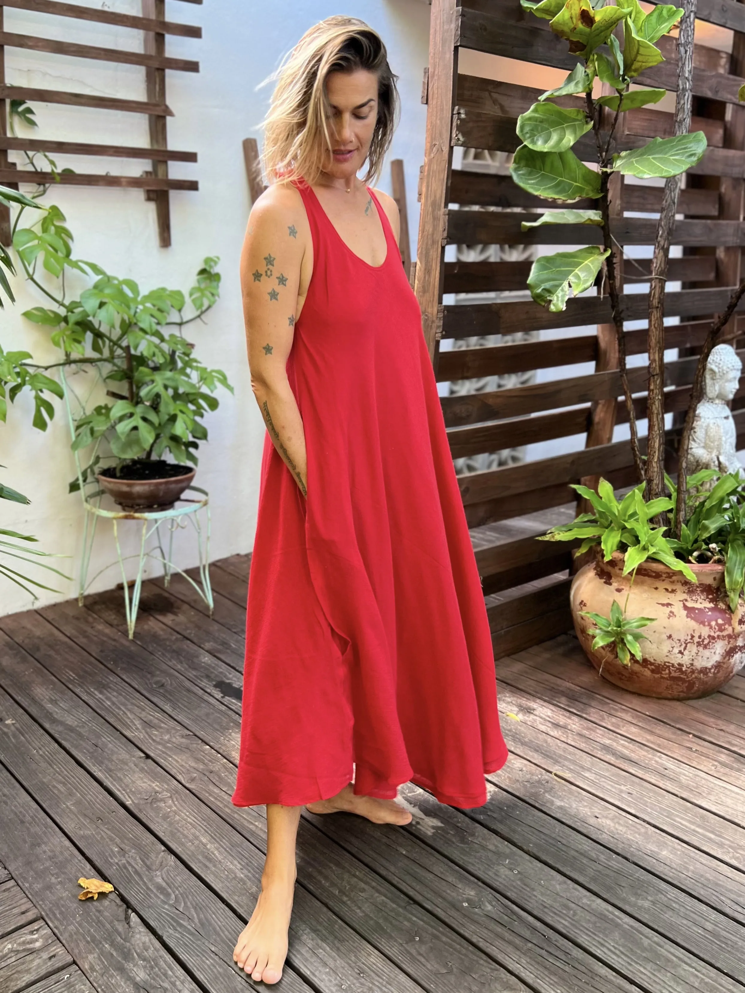 Scarlet | Ceremonial Dress   Shawl