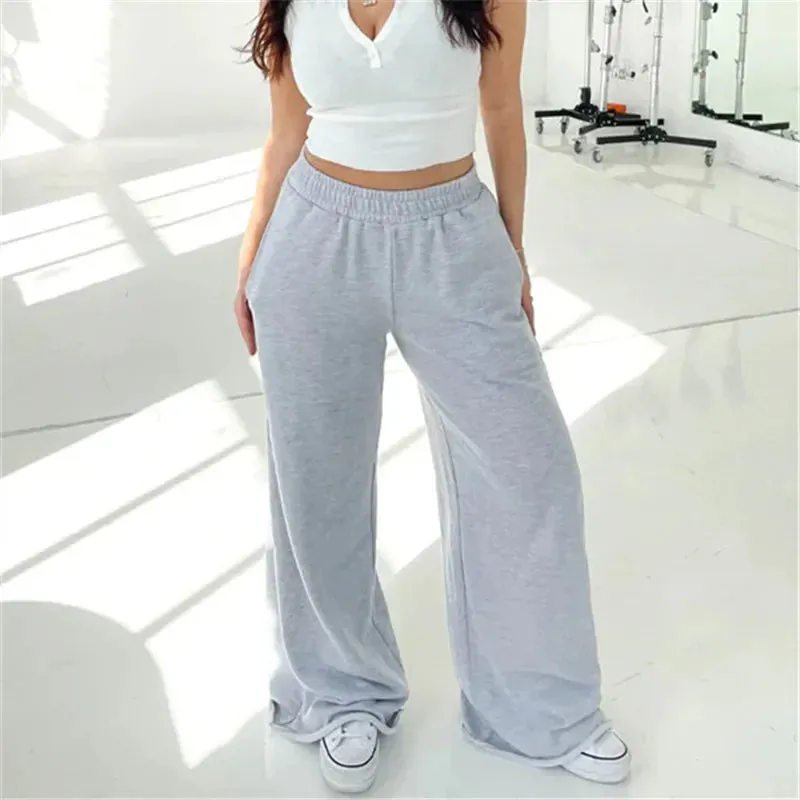 Scuba Mid-Rise Wide-Leg Pant
Regular
