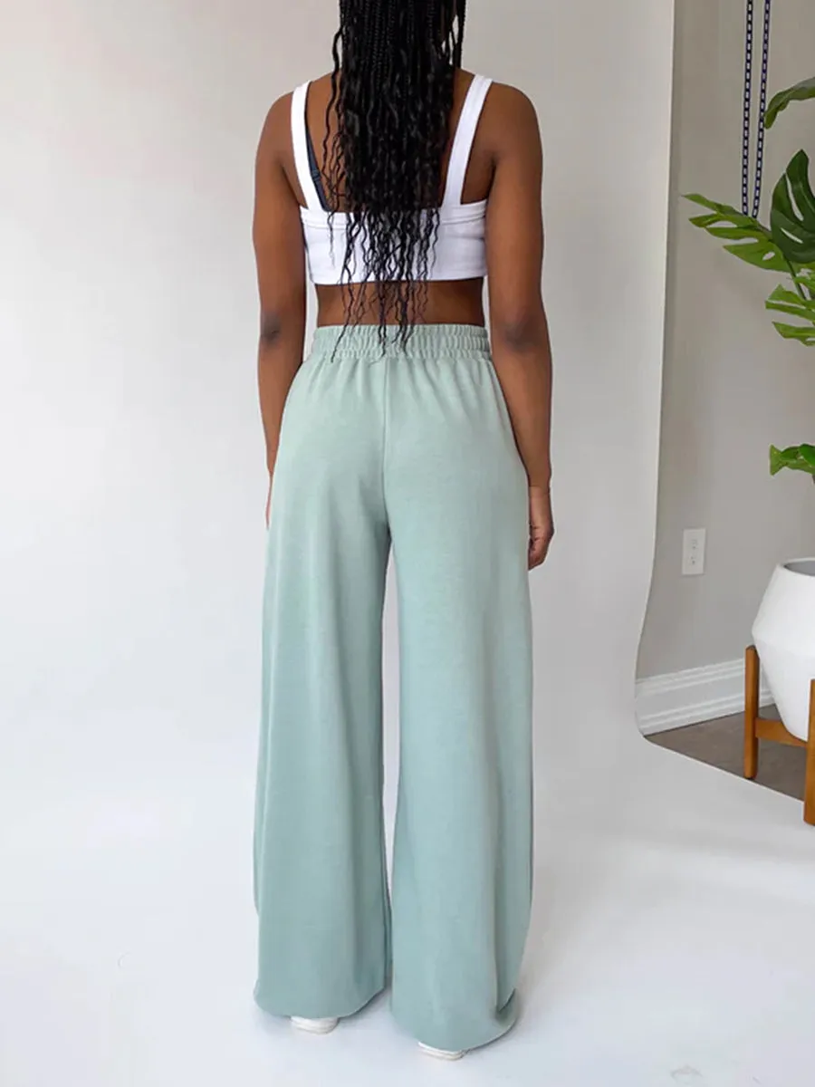 Scuba Mid-Rise Wide-Leg Pant
Regular