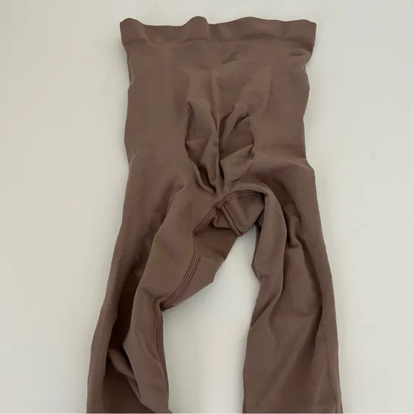 SKIMS Maternity Solutionwear Seamless Leggings L - XL
