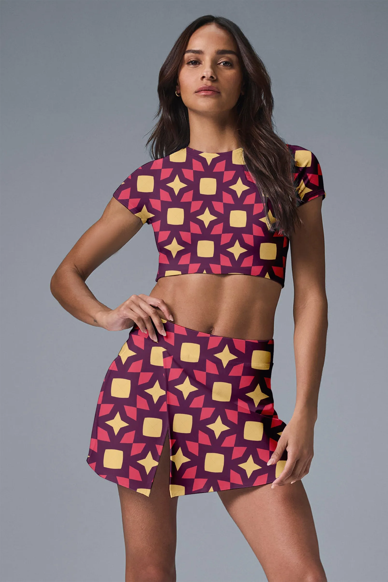 Solar Flare 2-Piece Tennis Set – Bold Crop Top & Skirt for Active Sports