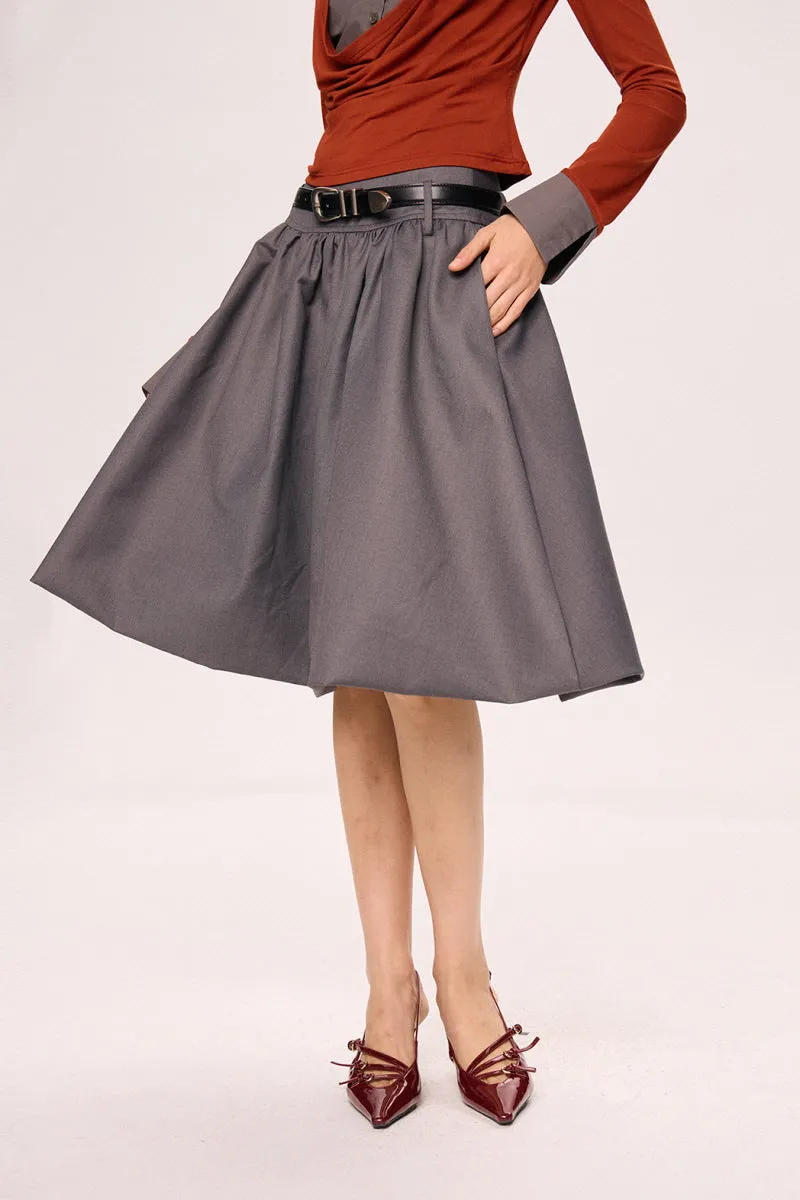 Structured Low-Waist Pleated Skirt