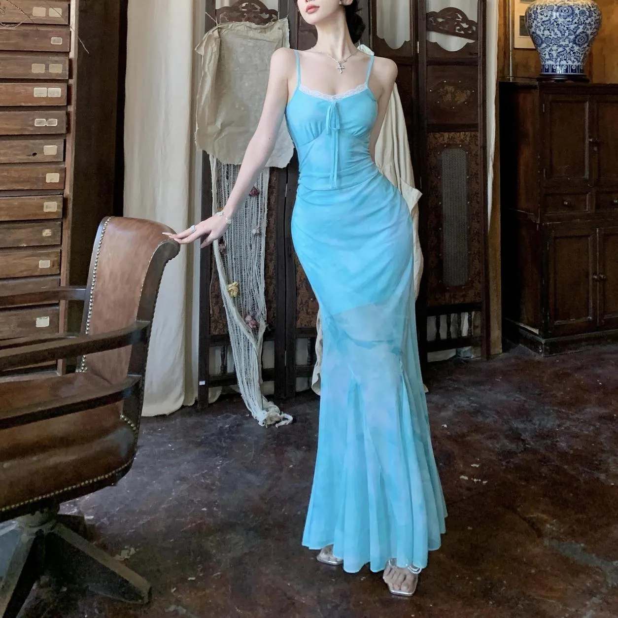 Stunning Women's Bodycon Cami Dress with a Ribbon Neckline
