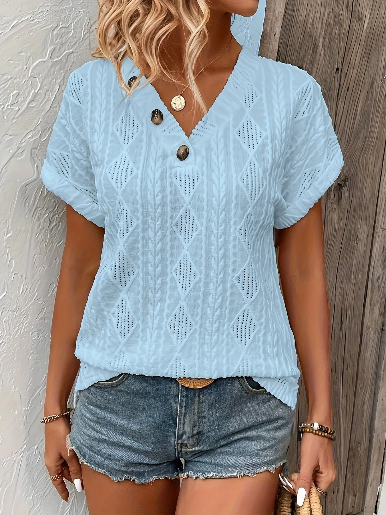 T-shirt with button decoration and V-neck - Textured fabric & short sleeves