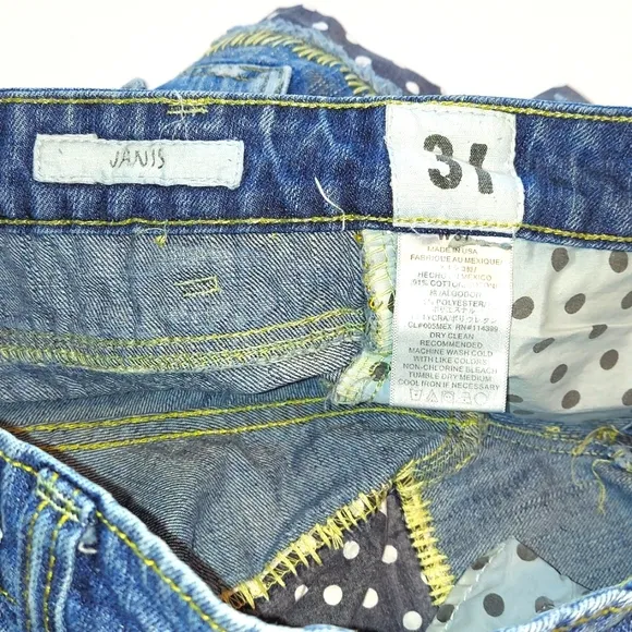Taverniti So Janis Distressed Shorts