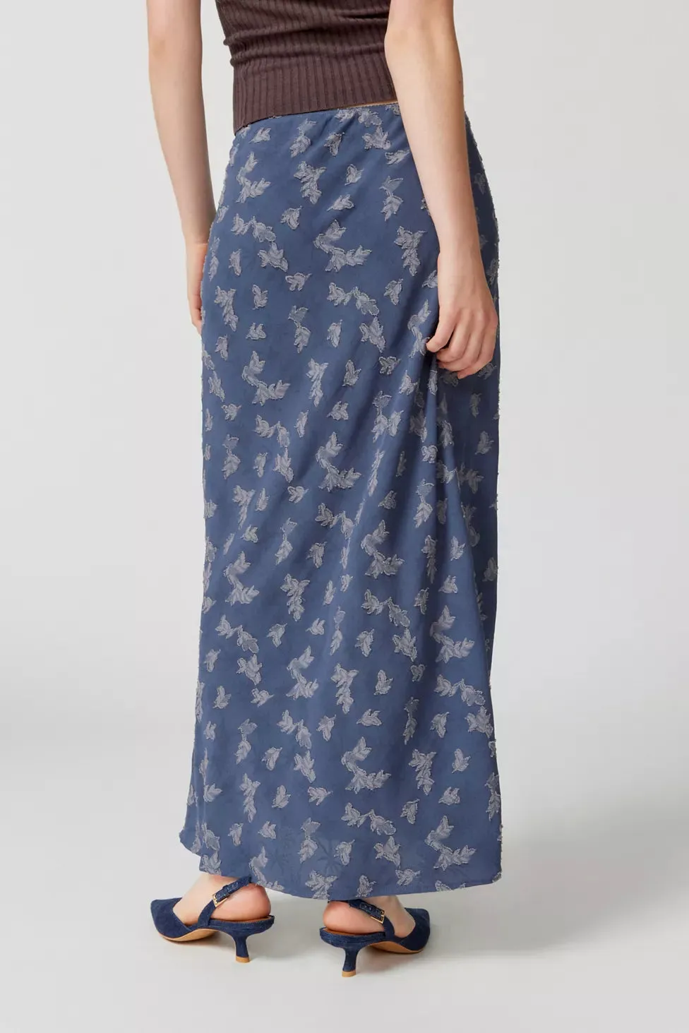 Textured Floral Jacquard Column Maxi Skirt