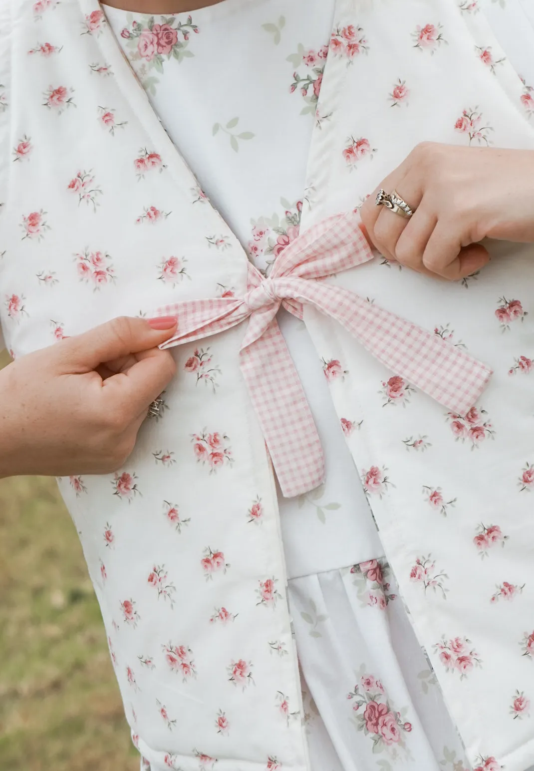 THE CUSTOM FLORA VEST