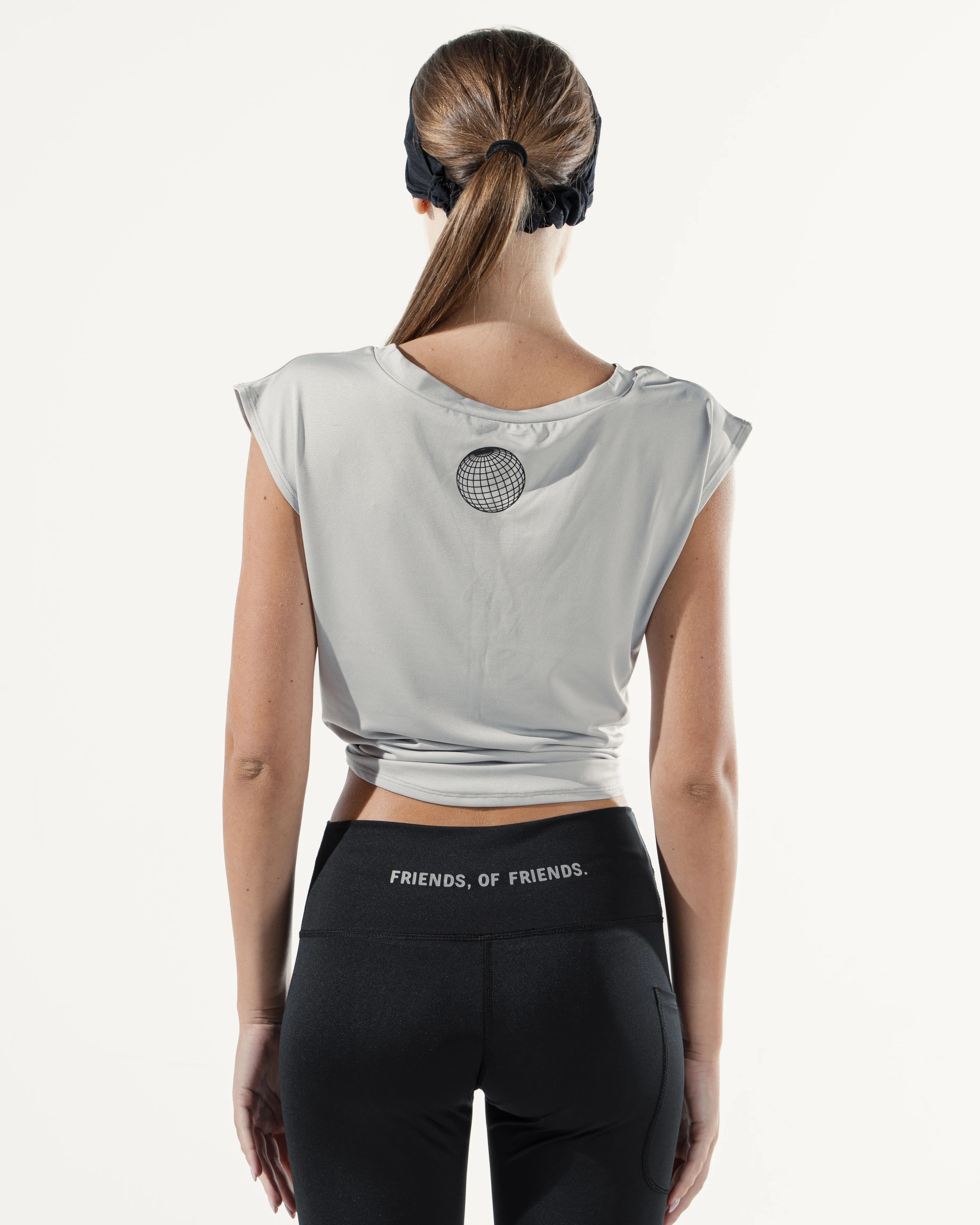 The Reversible Cross Top
