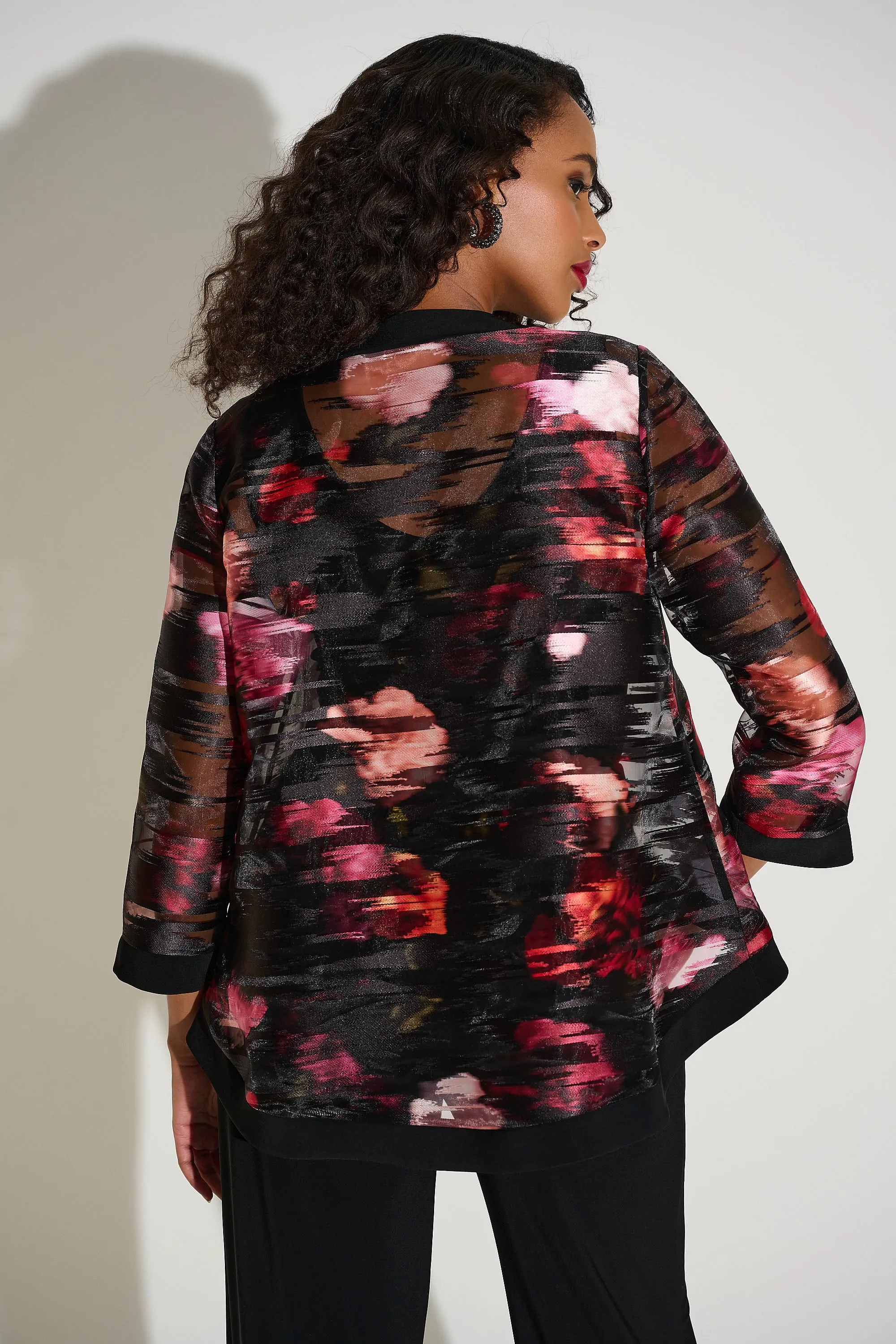 Tops, Pants & Skirts 946