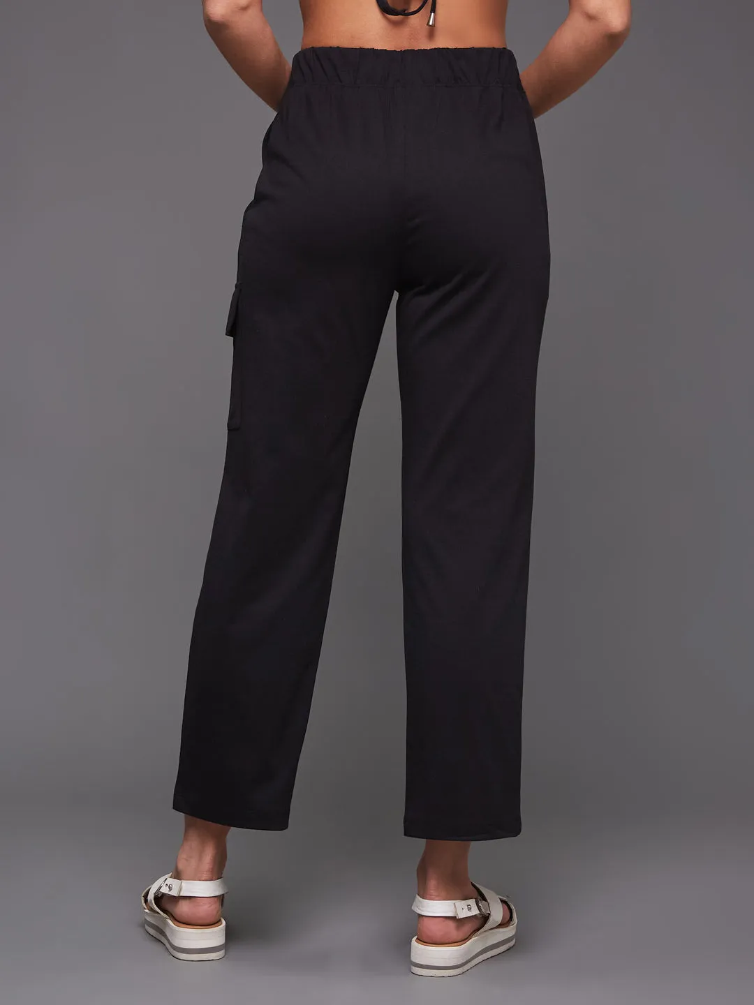 TRAVEL CARGO PANTS - BLACK