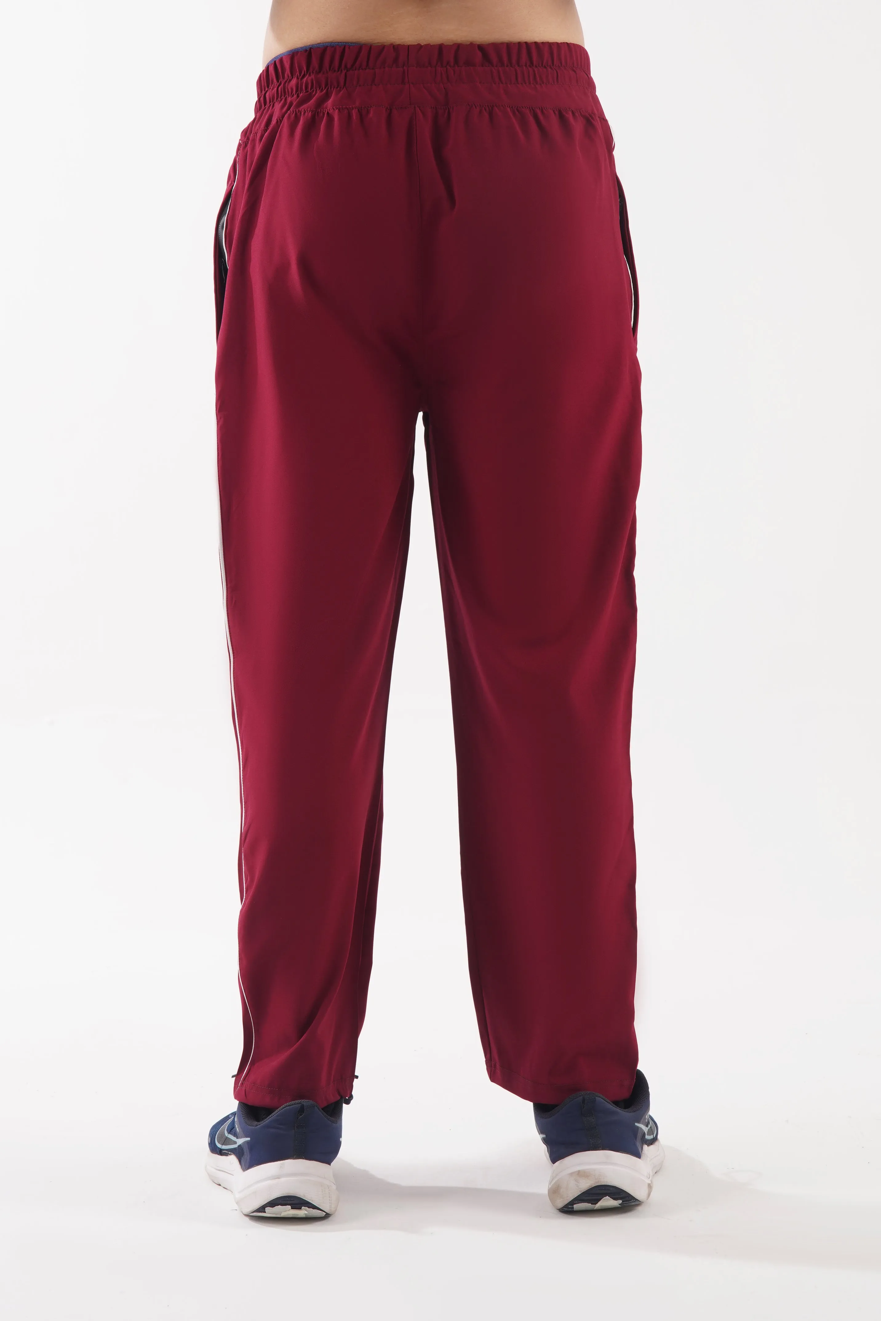 Urban Surface - Regular Fit Maroon