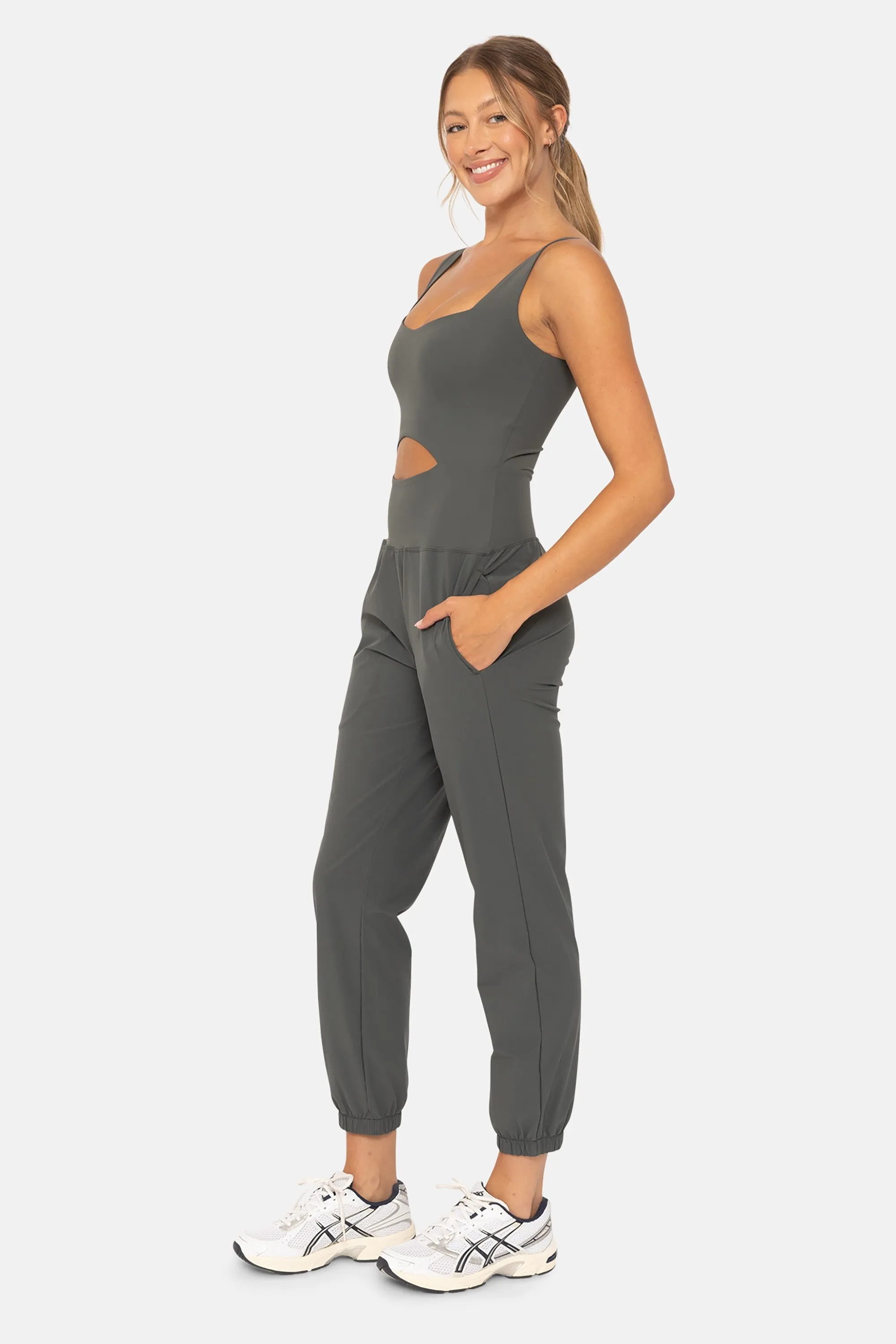 Verona- Active Jumpsuit With Cut Out