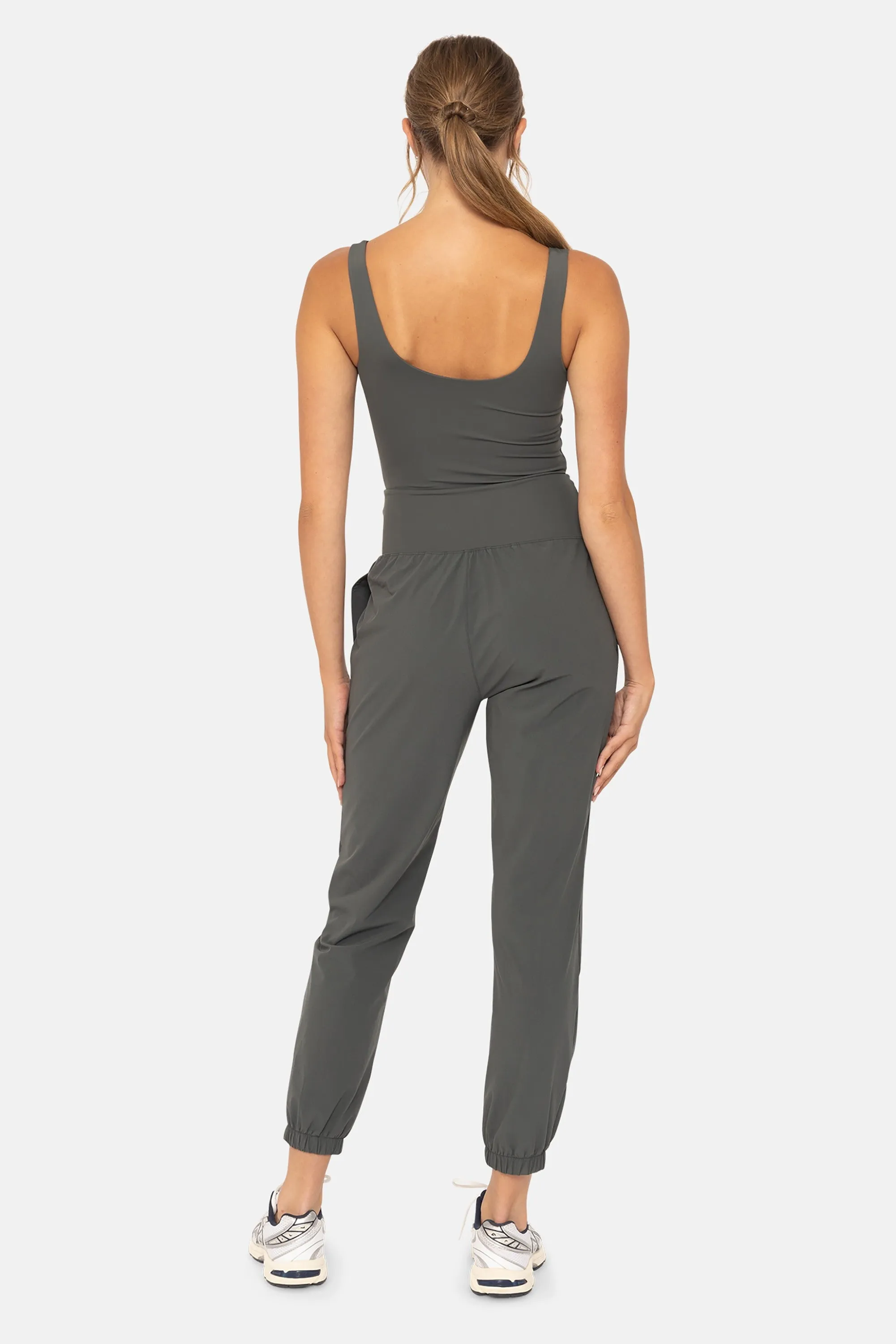 Verona- Active Jumpsuit With Cut Out